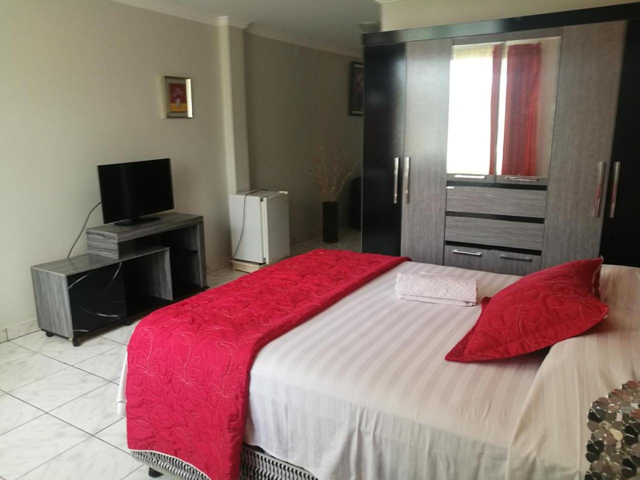Dorado Hotel Cobija Kültér fotó
