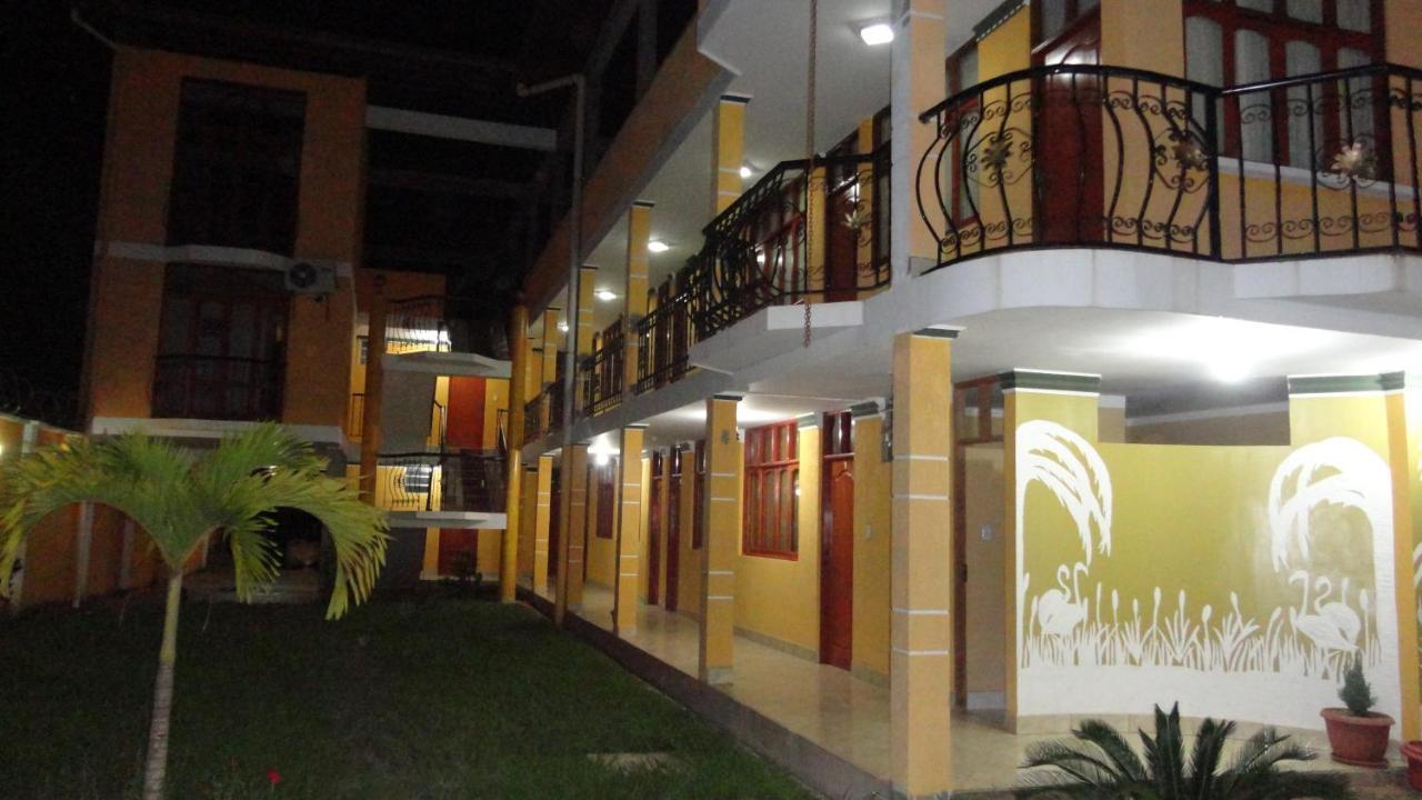 Dorado Hotel Cobija Kültér fotó