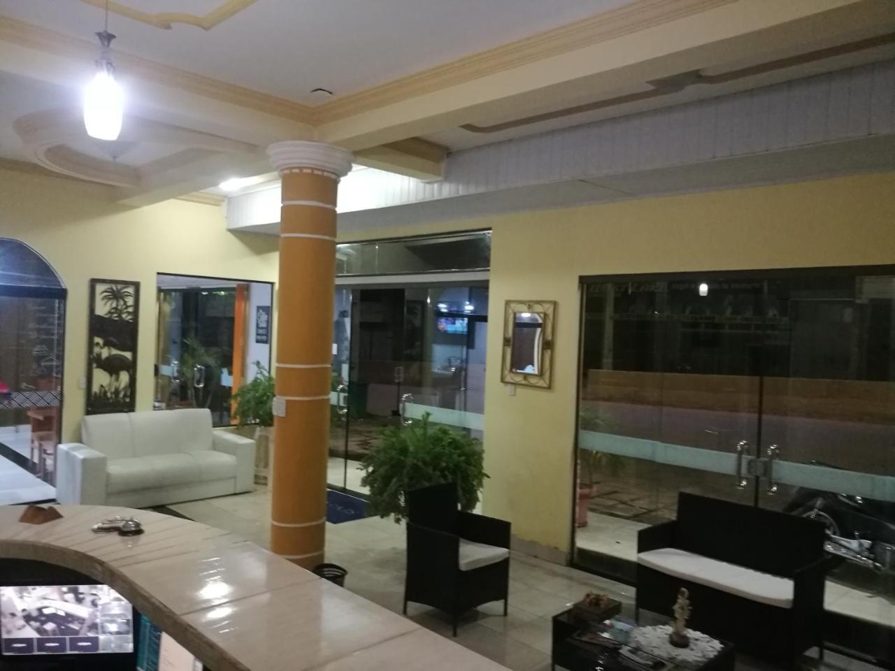 Dorado Hotel Cobija Kültér fotó